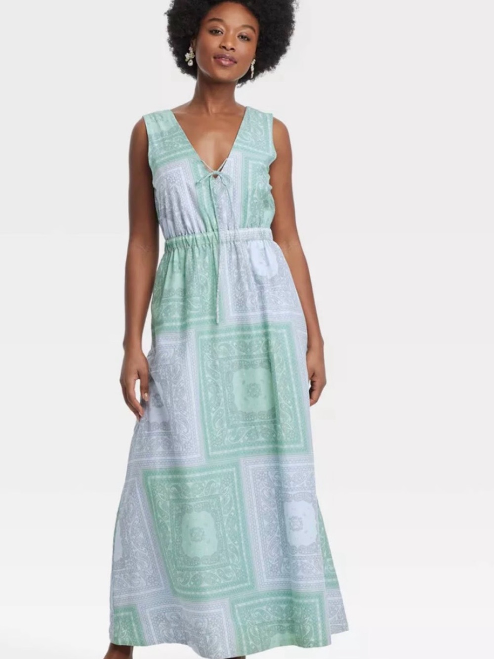 Universal Thread Mint & White V-Neck Tie-Waist Maxi Dress - Bandana Print